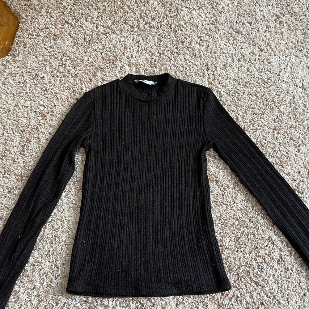 Black Hollister long sleeve - size S